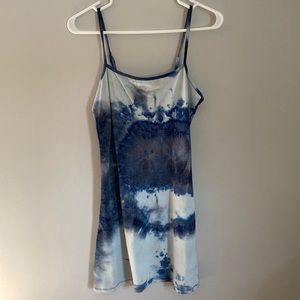 NWOT blue tie dye adjustable straps swim cover up women’s medium